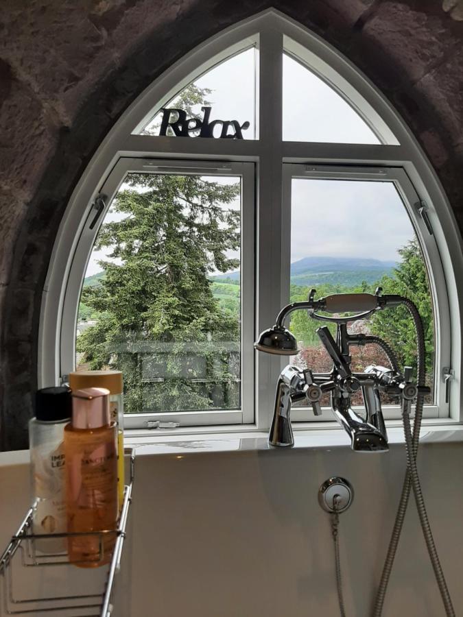 The Viewpoint, 2 Bedroom Apartment In Crieff Kültér fotó
